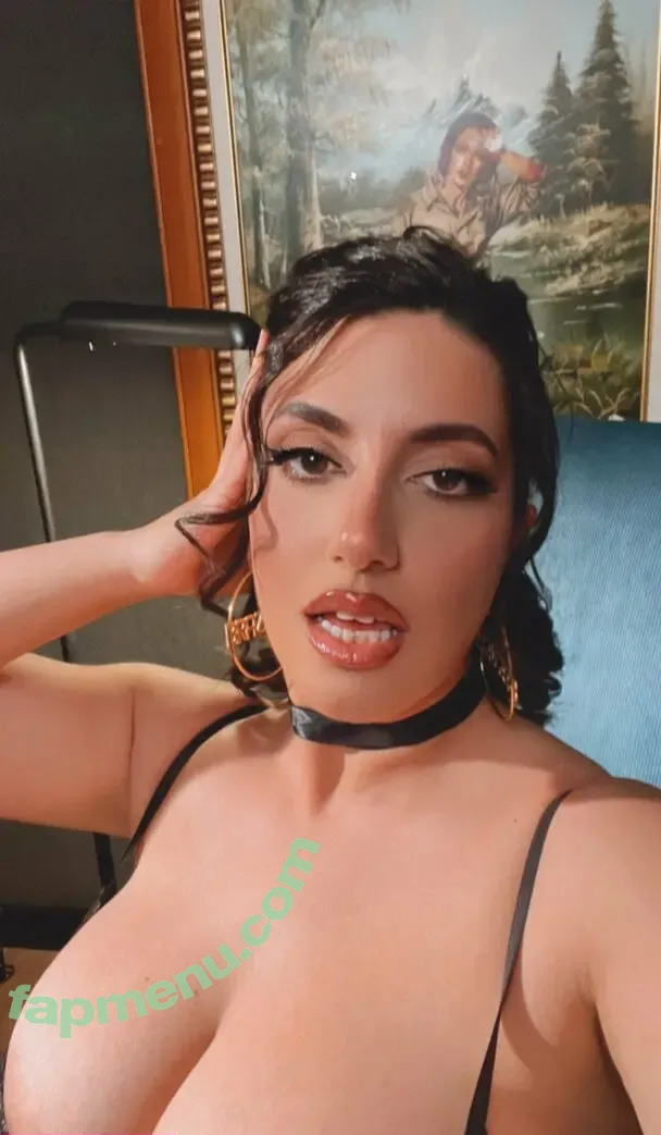 Sarah Arab nude photo #0006 (Sarah Arab)