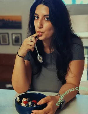 Sarah Arabic / arabicslavegirl / sarah.arabic / saraharabic nude photo #0159