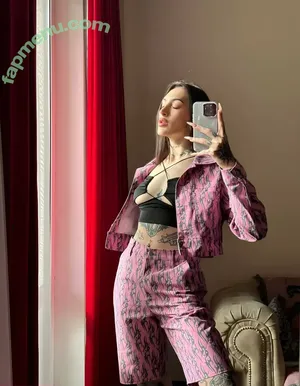 sarah_blackk / sarahhblackk nude photo #0001