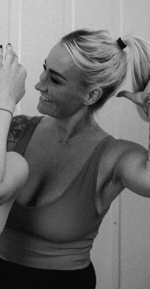 Sarah Connor / sarah.connor / sarahconnor / sarahconnorfc nude photo #0017