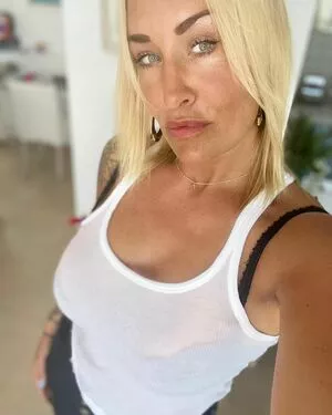 Sarah Connor / sarah.connor / sarahconnor / sarahconnorfc nude photo #0036