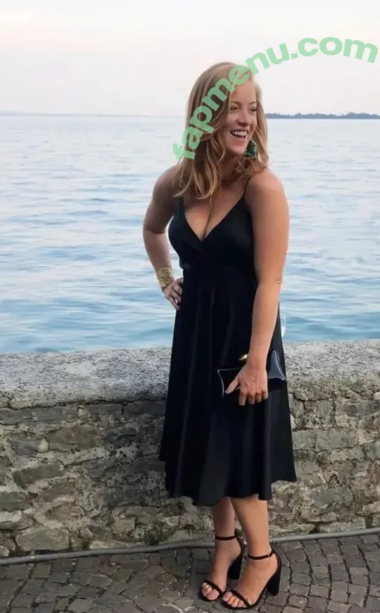 Sarah-Jane Mee nude photo #0010 (skysarahjane)