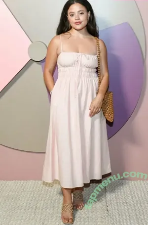 Sarah Jeffery / sarahmjeffery nude photo #0144