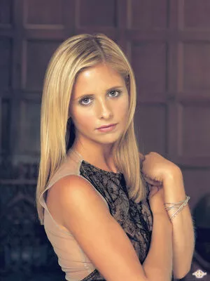 Sarah Michelle Gellar / sarahmgellar nude photo #0361