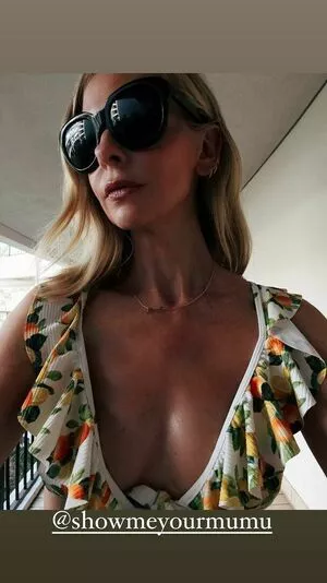 Sarah Michelle Gellar / sarahmgellar nude photo #0392