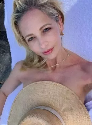 Sarah Michelle Gellar / sarahmgellar nude photo #0447