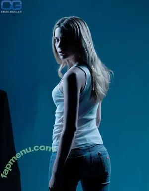 Sarah Roemer / Disturbia / rooeemer nude photo #0014