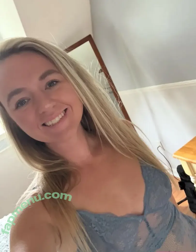 Sarah Williams nude photo #0020 (snwilliams / snwilliams1 / snwilliams24)