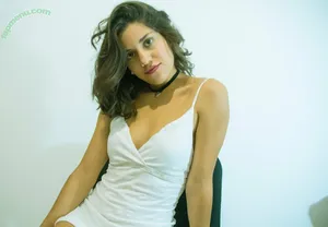 saralatinafree / saralatinalive nude photo #0084