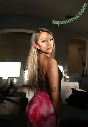  nude photo #0001