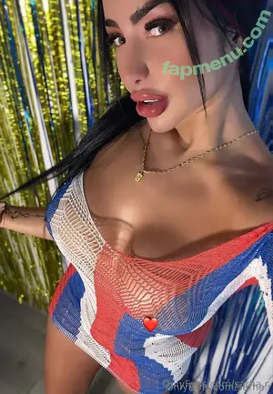 sarha.r / sarah_r nude photo #0092