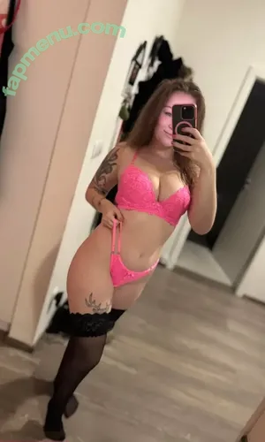 sarinka98 / sarenka98 nude photo #0002