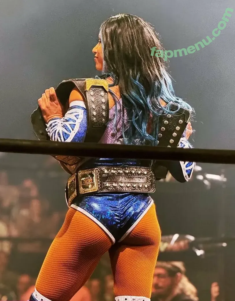 Sasha Banks nude photo #1626 (sashabankswwe / soxysasha)