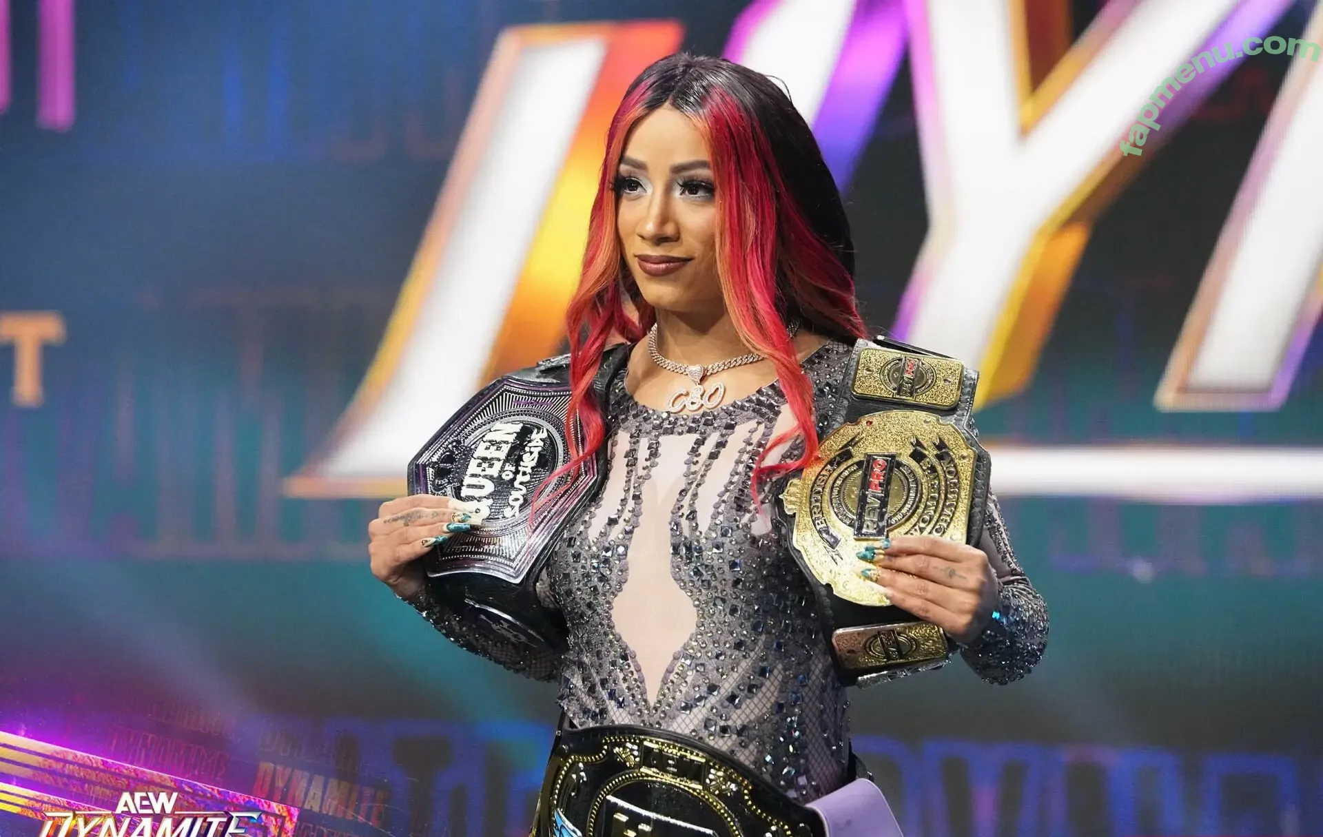 Sasha Banks nude photo #1627 (sashabankswwe / soxysasha)