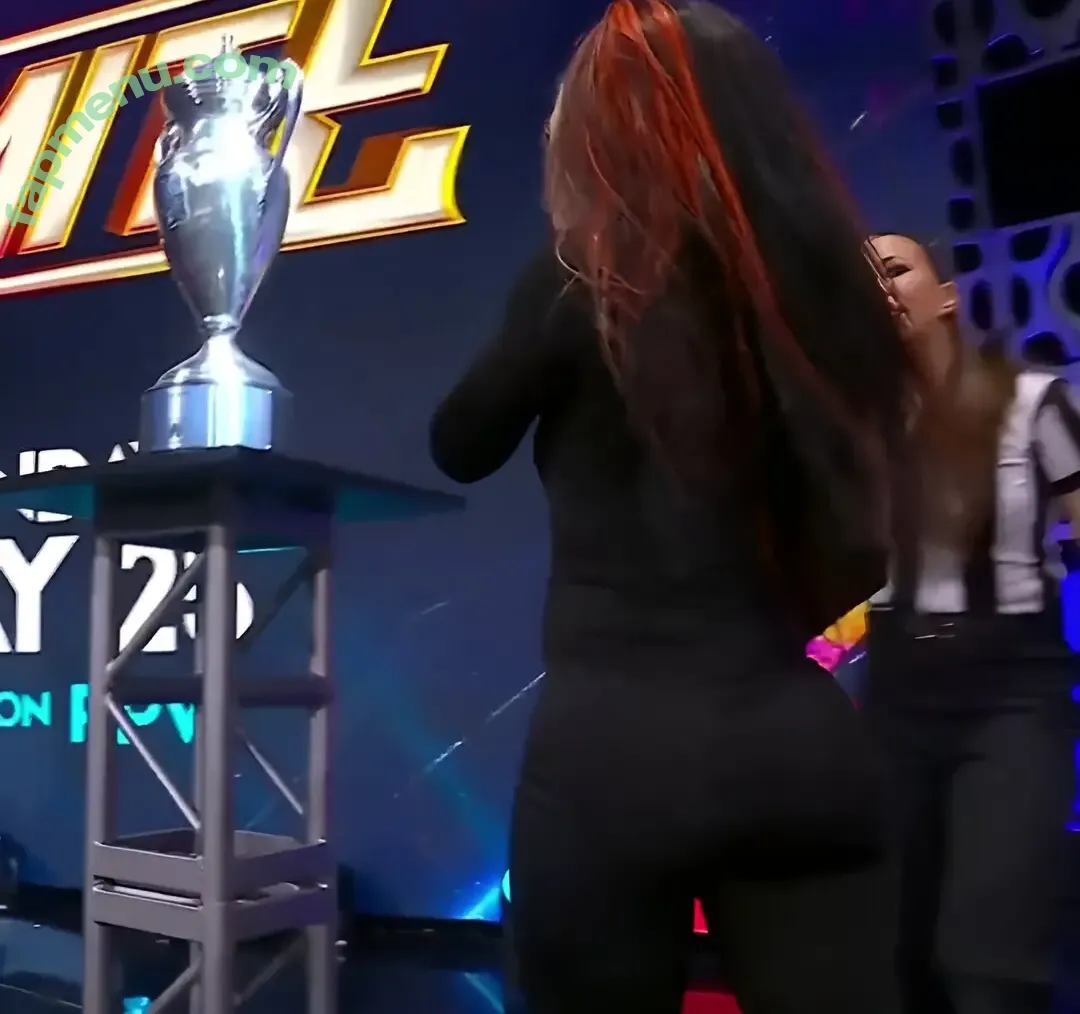 Sasha Banks nude photo #1673 (sashabankswwe / soxysasha)