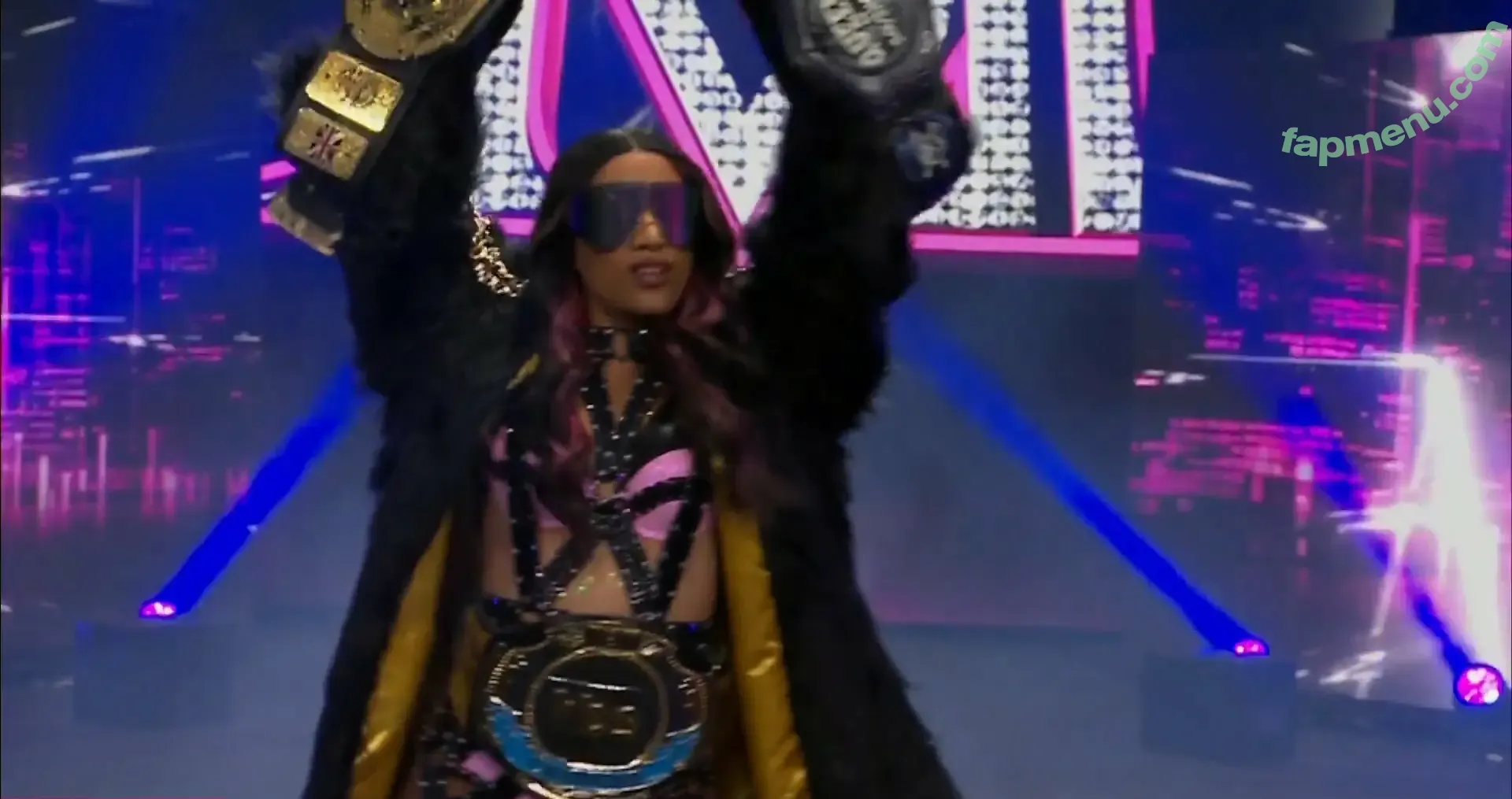 Sasha Banks nude photo #1712 (sashabankswwe / soxysasha)