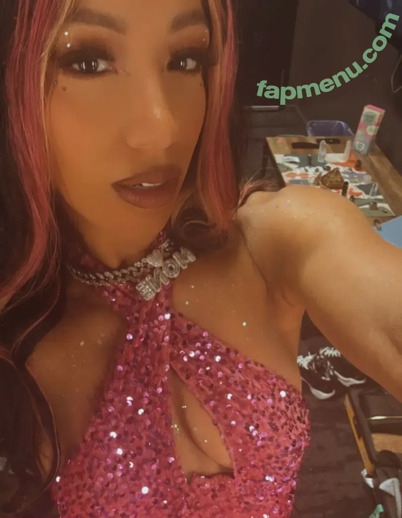Sasha Banks nude photo #1729 (sashabankswwe / soxysasha)