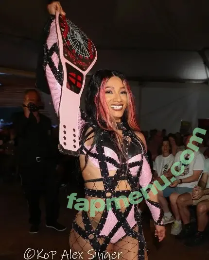Sasha Banks nude photo #1738 (sashabankswwe / soxysasha)