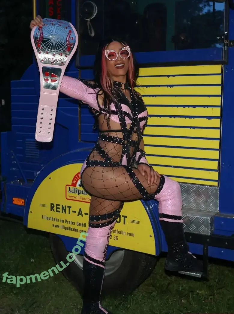 Sasha Banks nude photo #1740 (sashabankswwe / soxysasha)