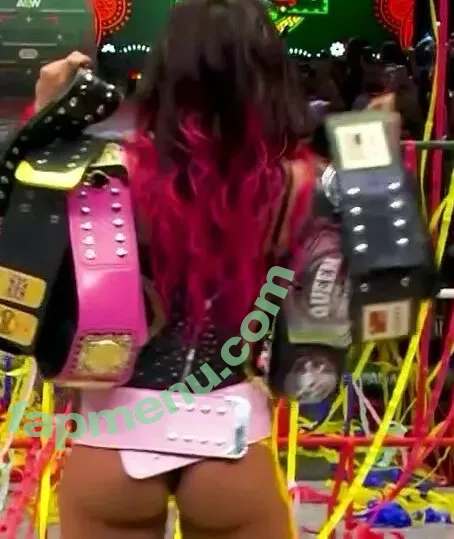 Sasha Banks nude photo #1786 (sashabankswwe / soxysasha)