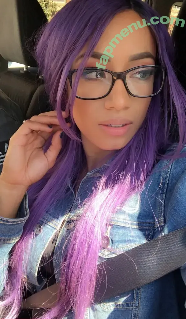 Sasha Banks nude photo #1799 (sashabankswwe / soxysasha)