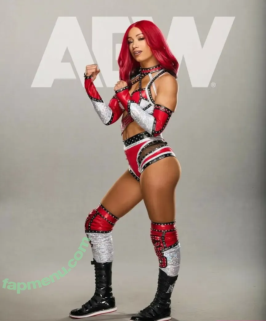 Sasha Banks nude photo #1838 (sashabankswwe / soxysasha)
