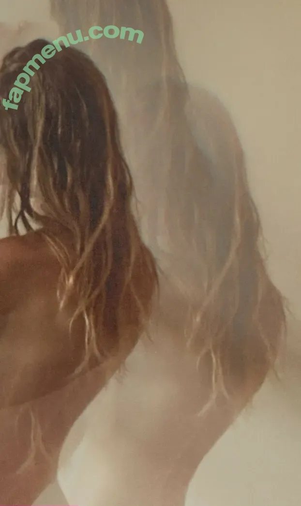 Sasha Luss nude photo #0059 (sashaluss)