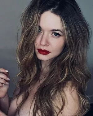 Sasha Pieterse / sashapieterse nude photo #0002