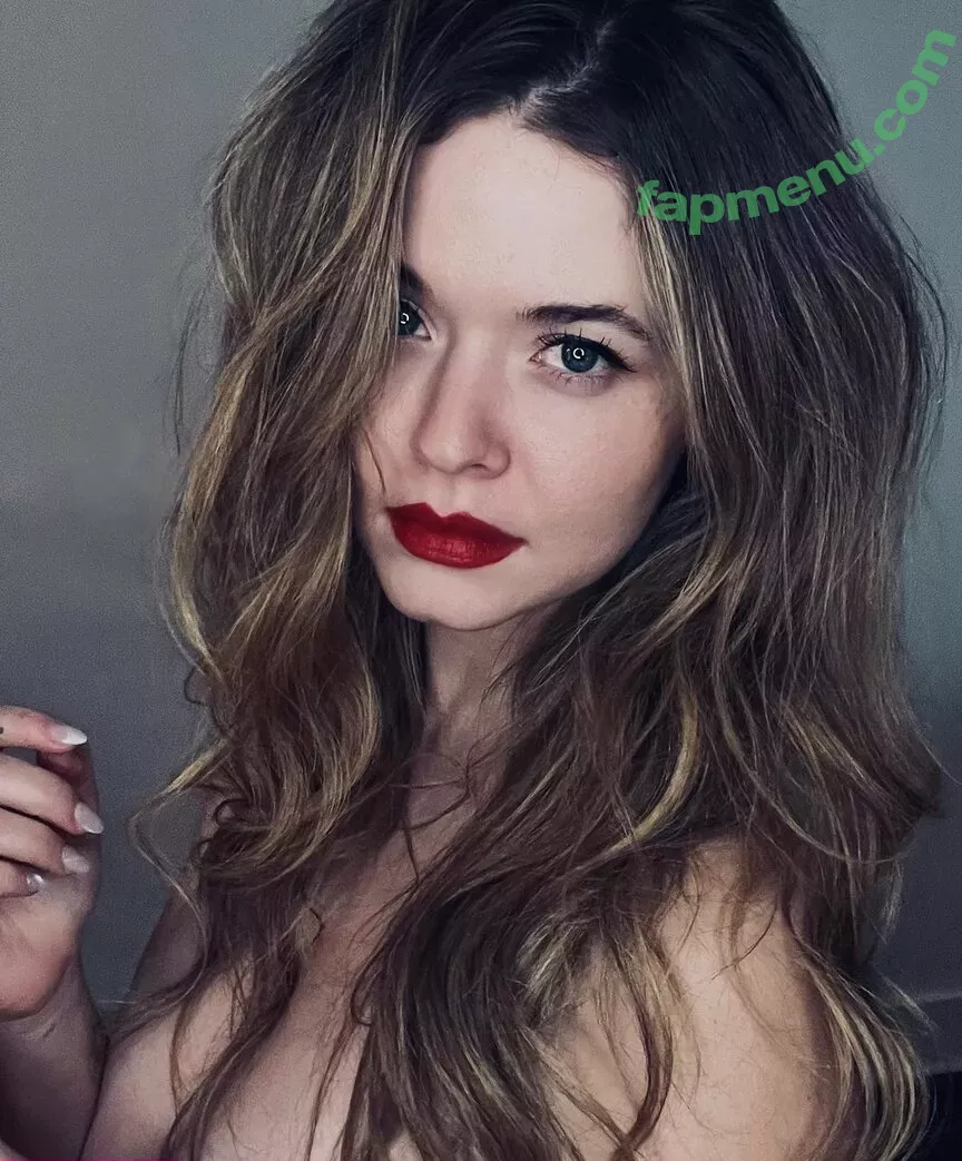 Sasha Pieterse nude photo #0002 (sashapieterse)