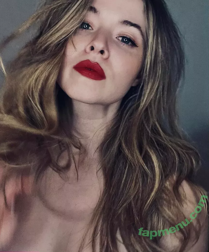 Sasha Pieterse nude photo #0005 (sashapieterse)