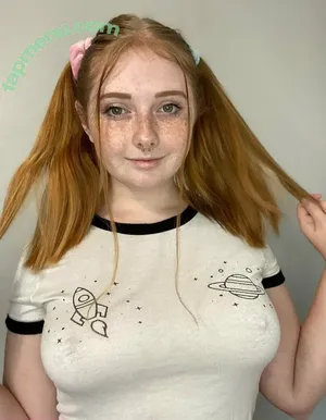 Satanintraining / lily_kitty23 / lilygphillips / satanin.training nude photo #0032