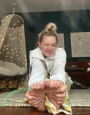 sativaskies / ogfeet2 nude photo #0120