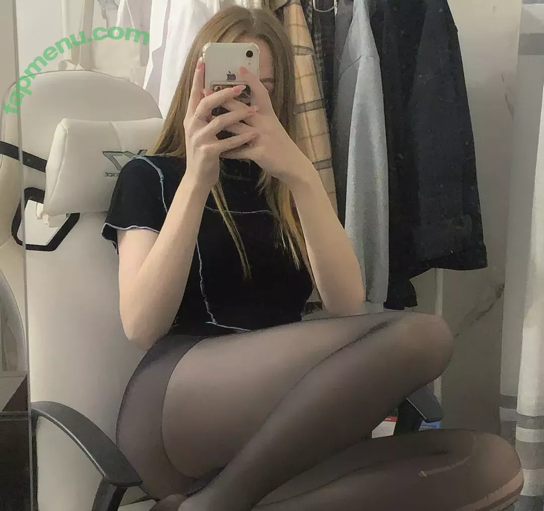 saucensta nude photo #0114 (saucensta)