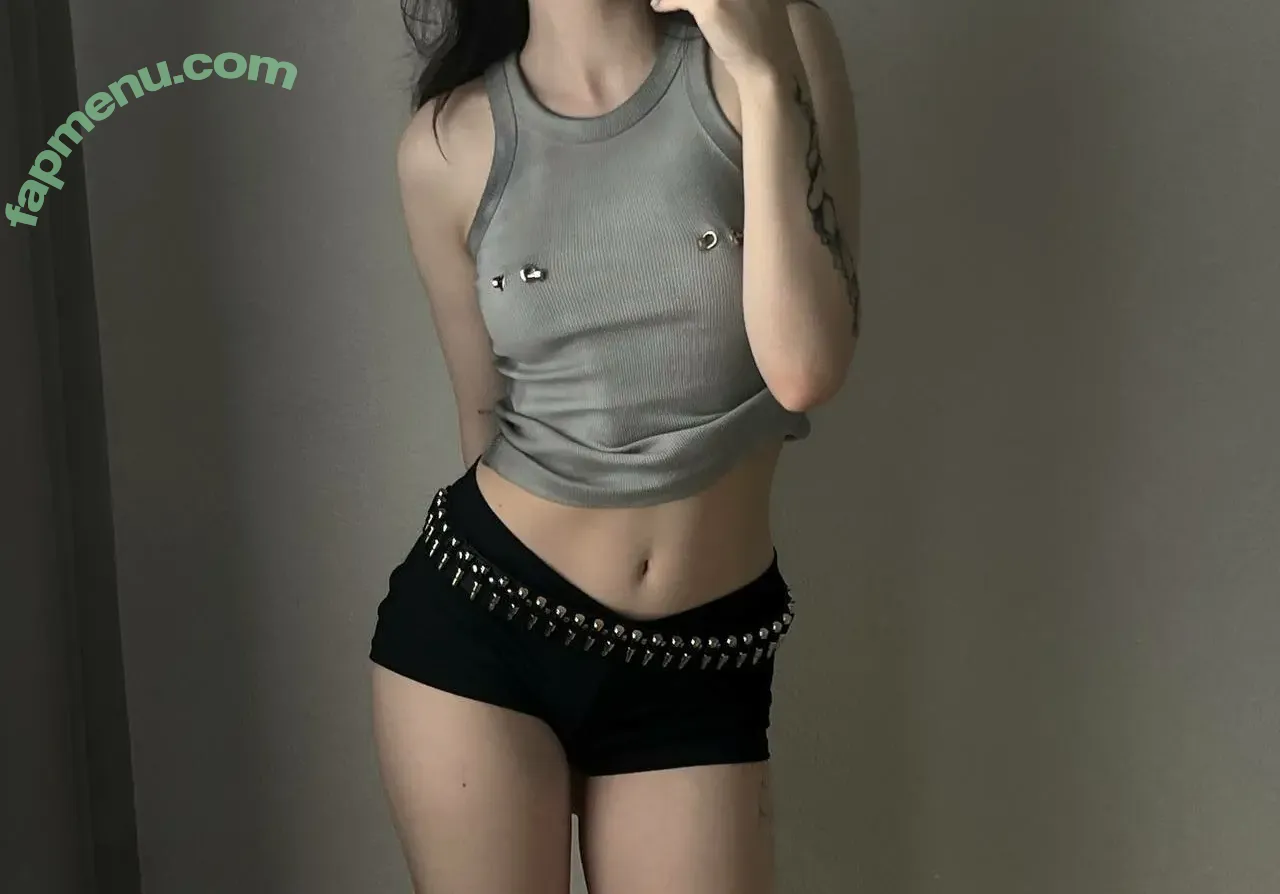 saucensta nude photo #0446 (saucensta)