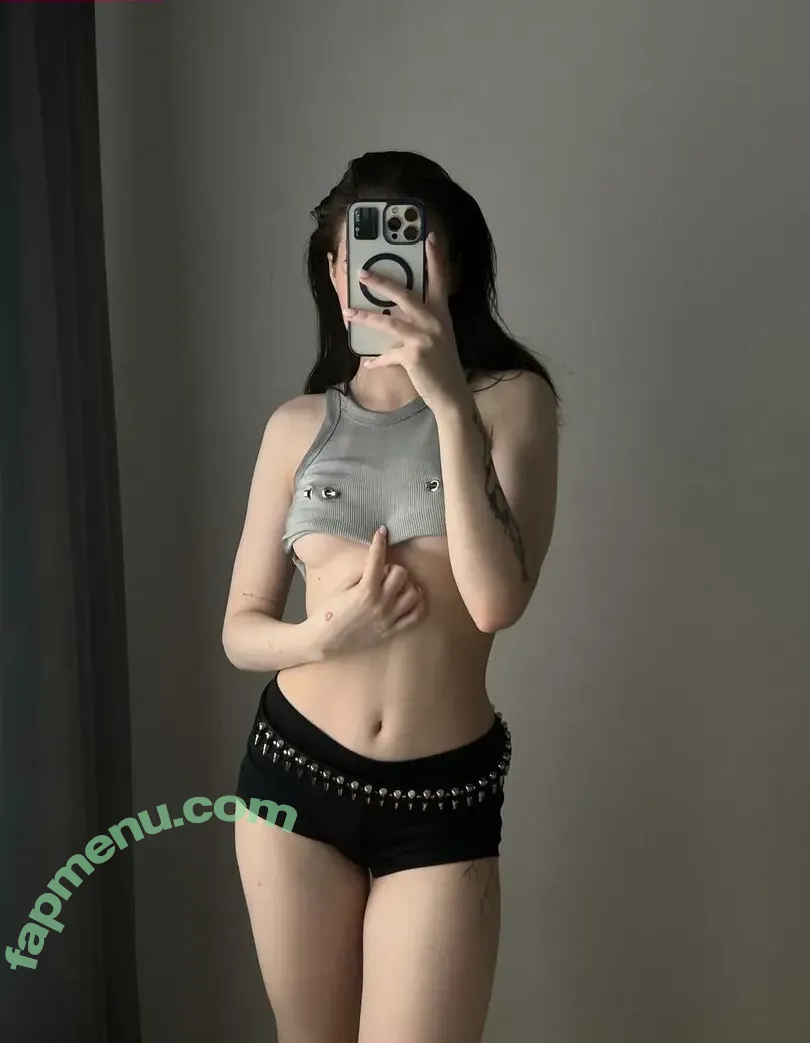 saucensta nude photo #0447 (saucensta)