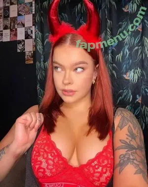 Savannah Jade / savannahjade / savannahjademusic / savannahnextdoor / sxvvk / sxvvk_ nude photo #0034