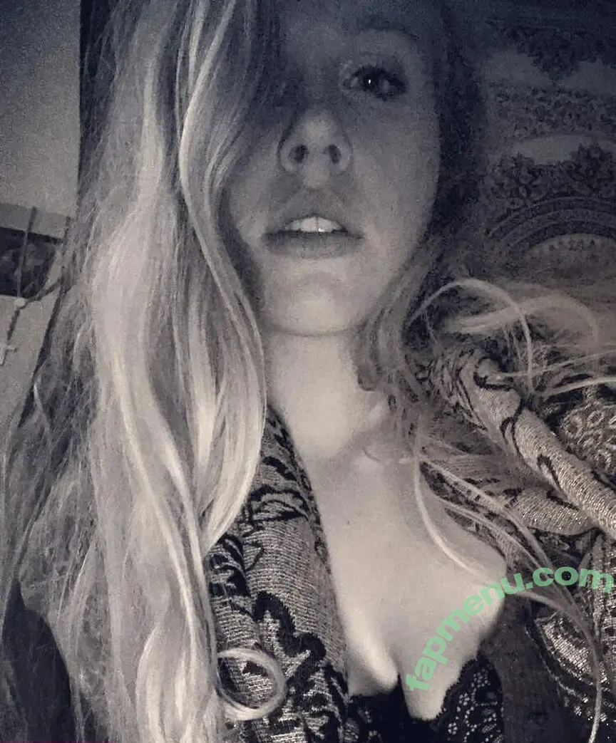 Savannah Peirce nude photo #0030 (nirvanaofsavannah / nirvanaofsavannah_)