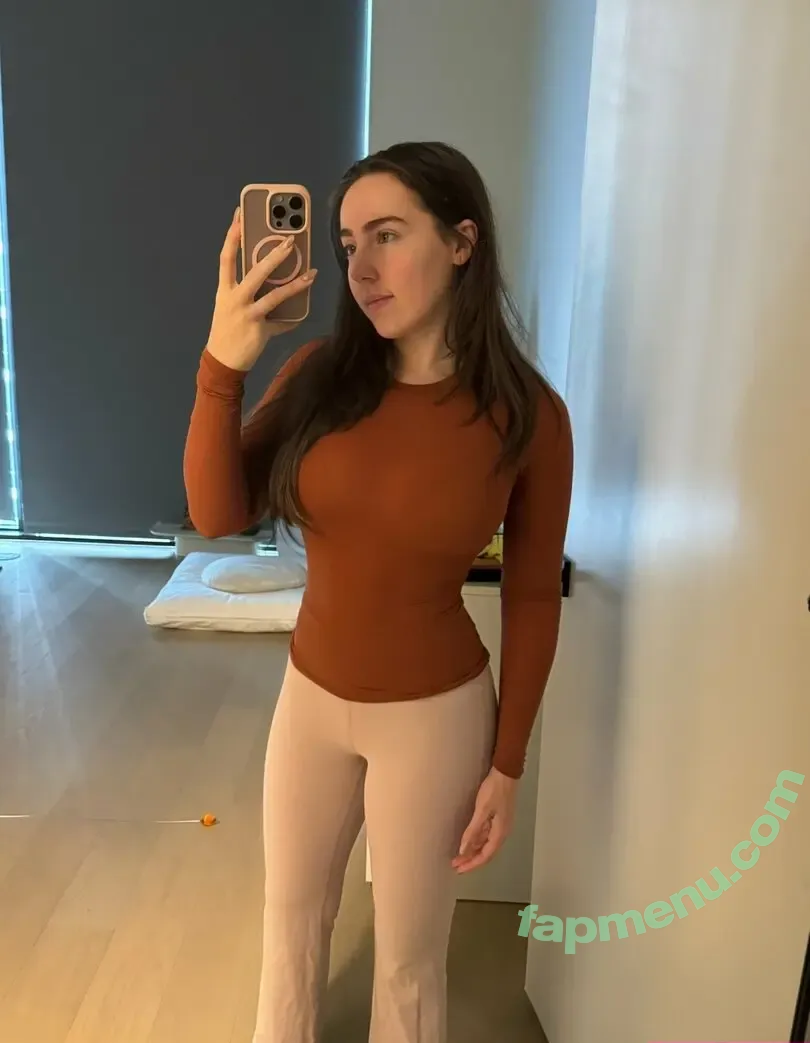 savannahxxx nude photo #0050 (savannahxx)