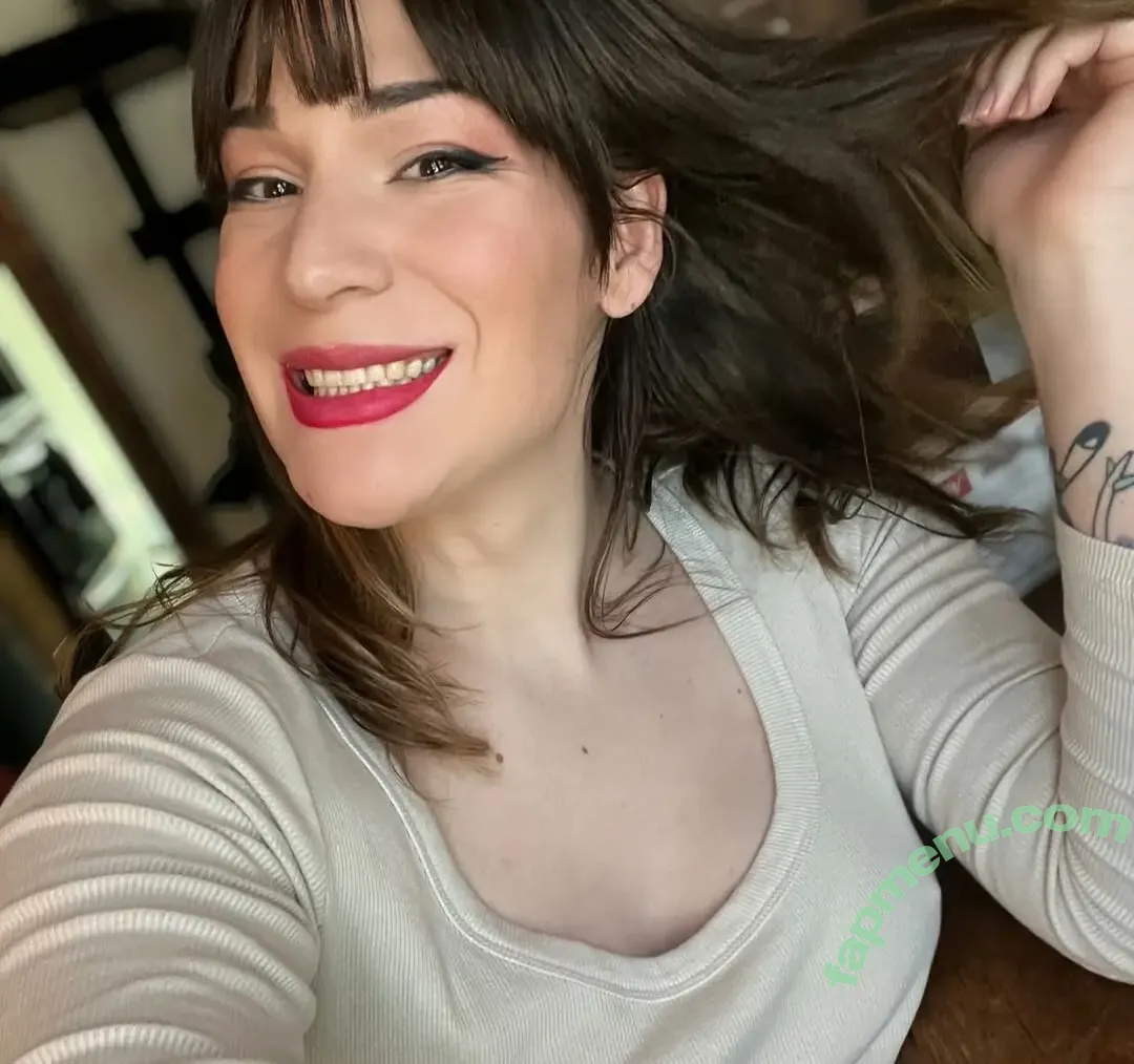sayheyjrey nude photo #0001 (sayheyjrey)