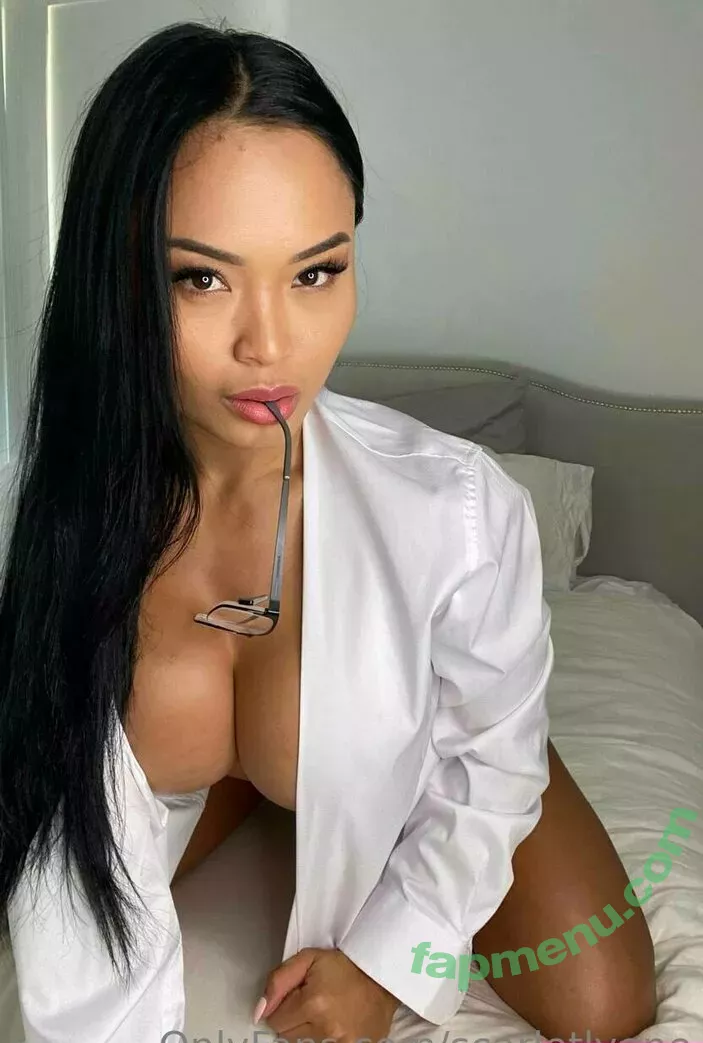 scarletlyone nude photo #0097 (scarletcentrefold)