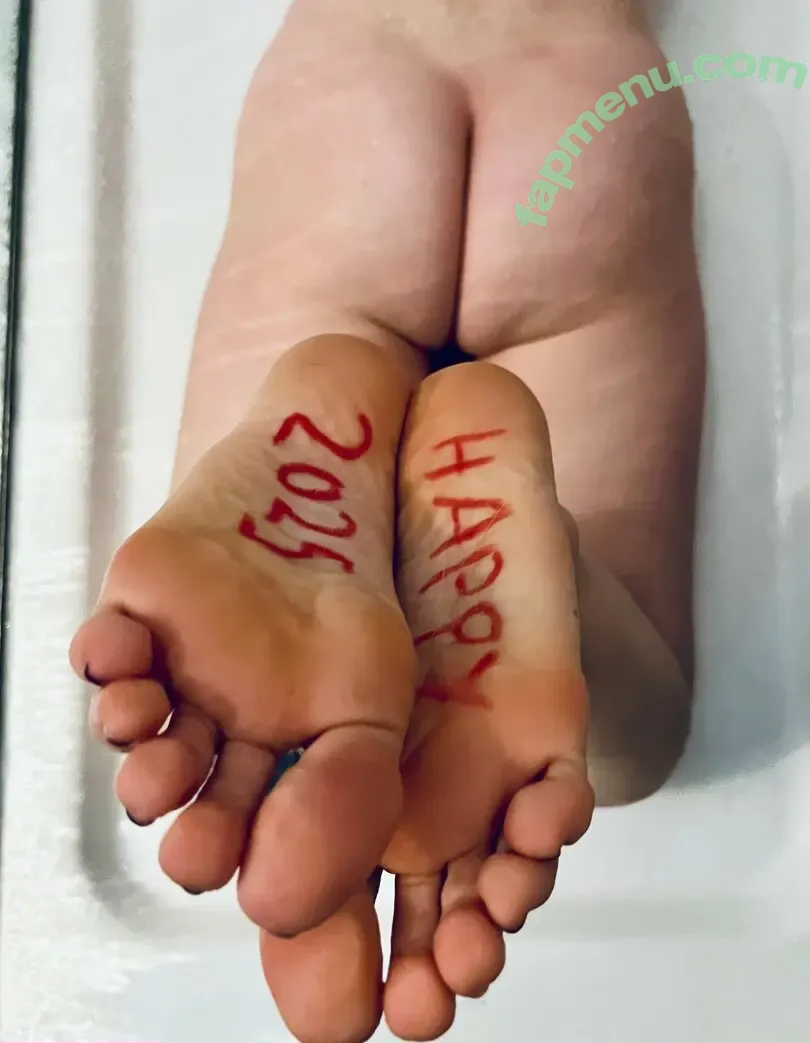 scarletstootsies nude photo #0034 (tangotootsies)