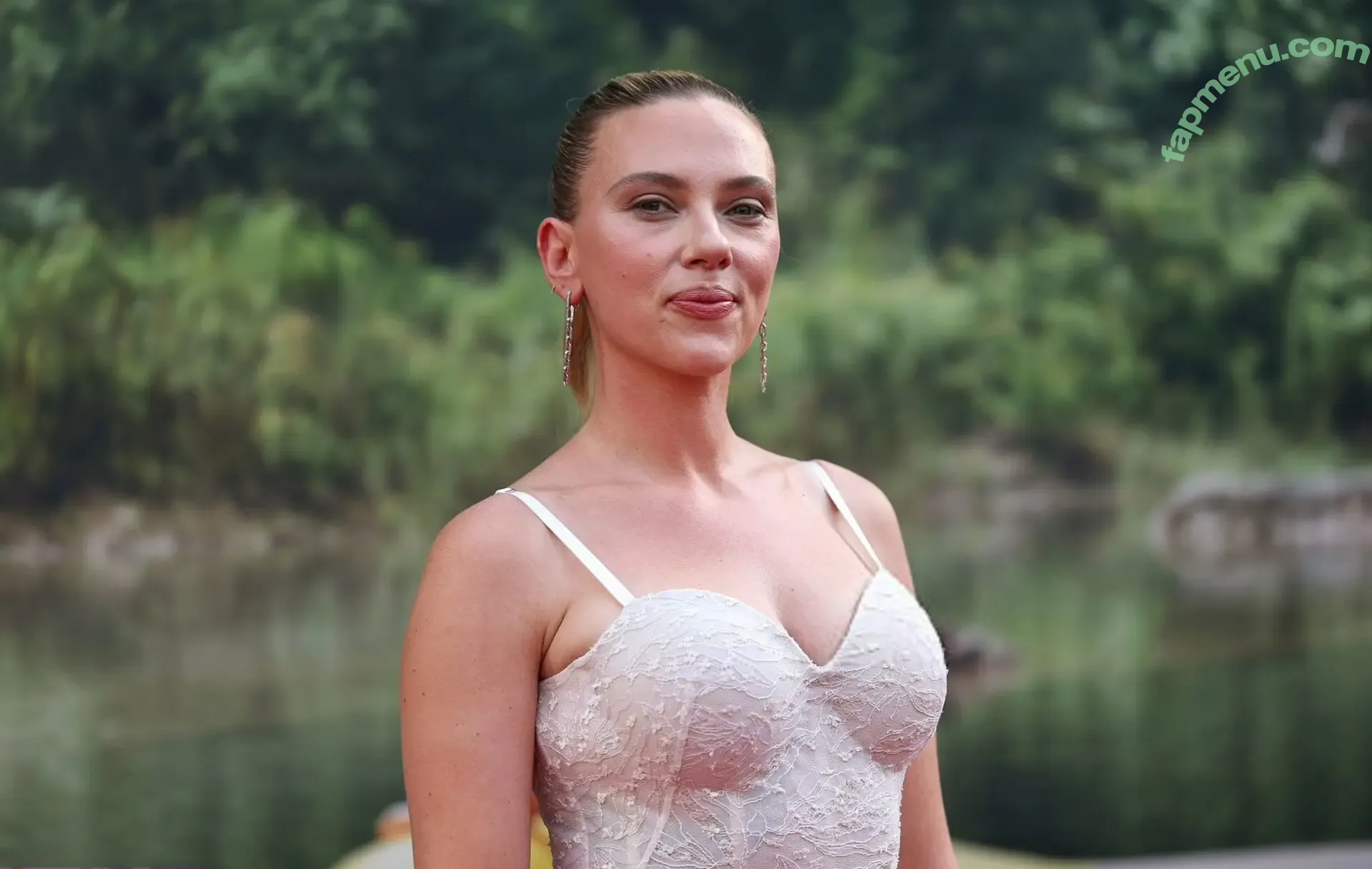Scarlett Johansson nude photo #3506 (scarlettjohanson / scarlettjohanssonworld)