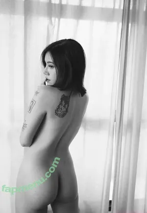 scarlettbeee / scarlettbee_ nude photo #0033