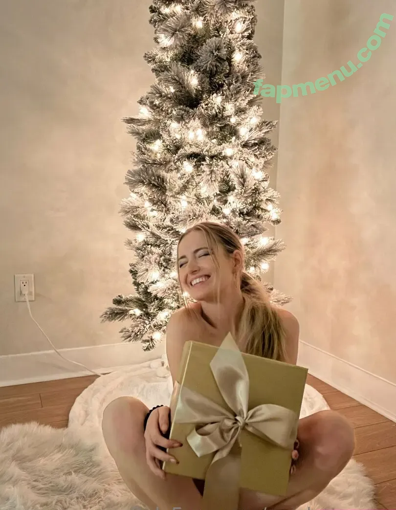 scarlettsagex nude photo #0002 (scarlettsagexofficial)