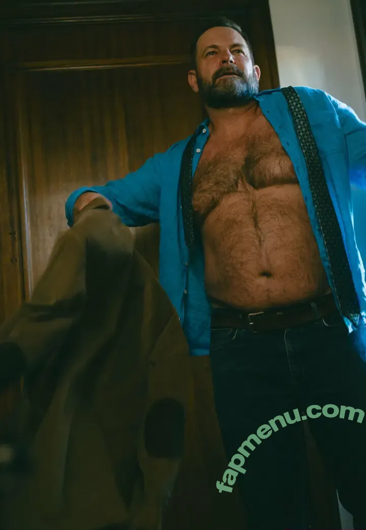 seattle_dad nude photo #0011 (the_seattledad)