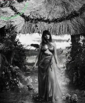 Selena Gomez / selena.gomez / selenagomez nude photo #0019
