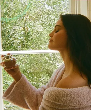 Selena Gomez / selena.gomez / selenagomez nude photo #0060