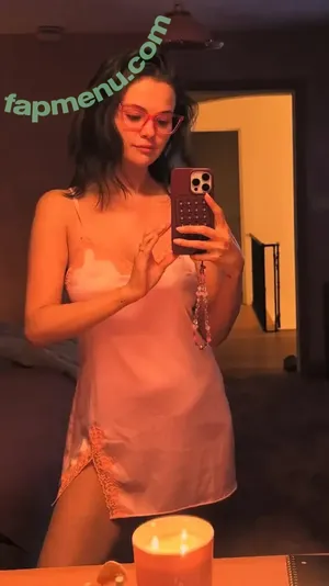 Selena Gomez / selena.gomez / selenagomez nude photo #0094