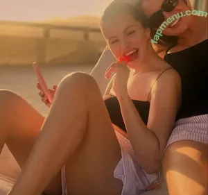 Selena Gomez / selena.gomez / selenagomez nude photo #0110