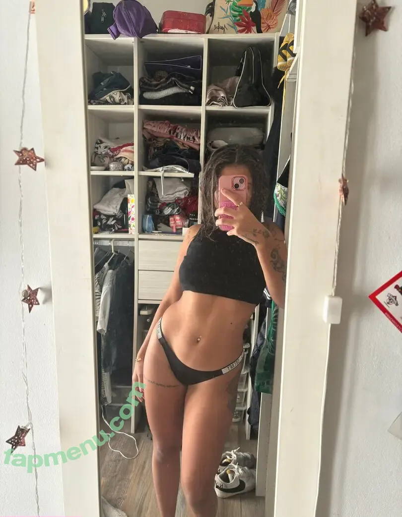 selenaluceraa nude photo #0008 (selenalucchese)